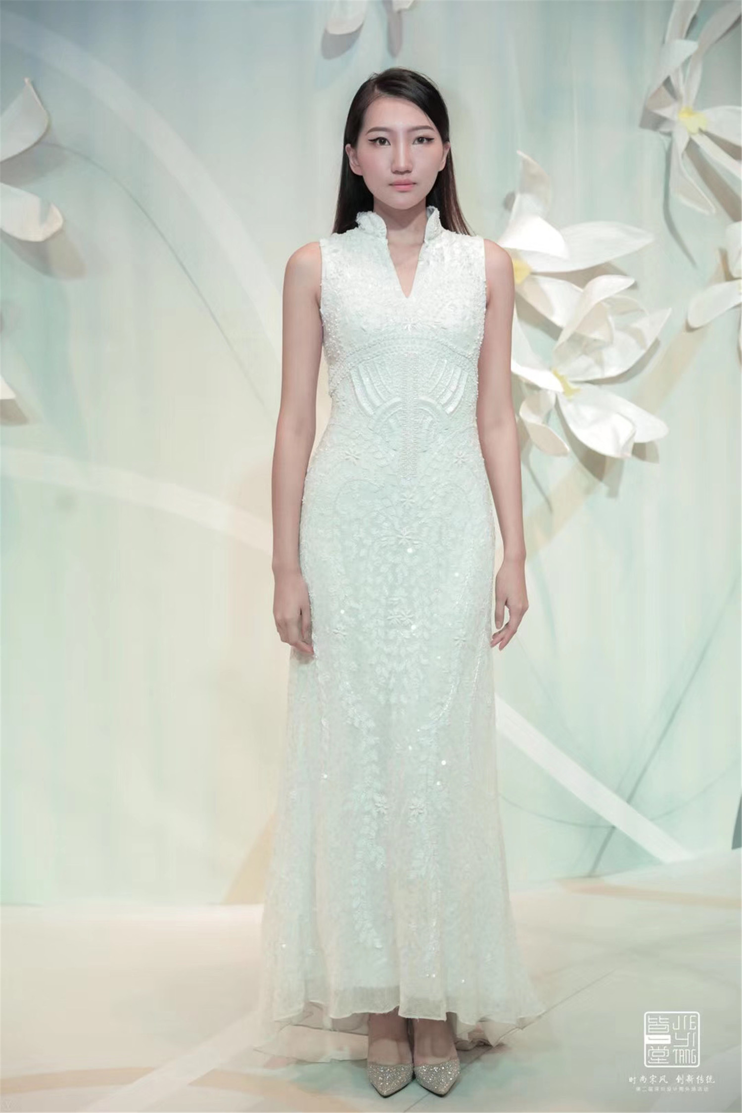 JIE YI TANG
